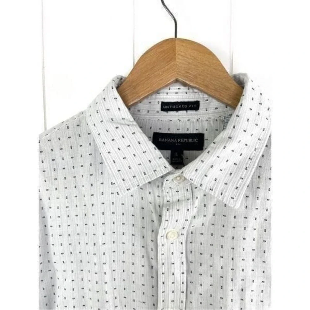 NWT‎ Banana Republic Untucked Fit Warm Long Sleeve Button Down Shirt Size L